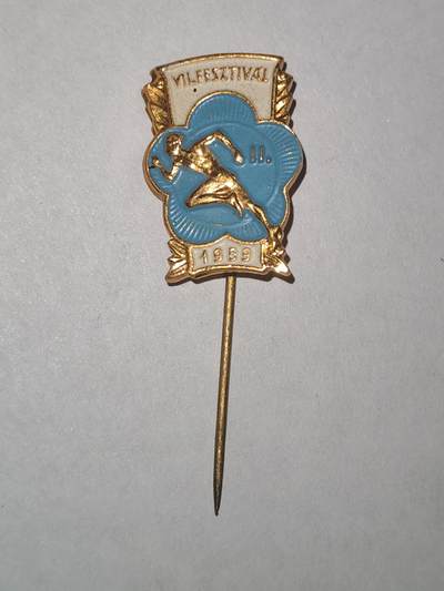 韵星假日拍卖第三十三期 -- Rimey Holidays Auction 33 - 捷克斯洛伐克斯巴达克运动会1959金级二等证章