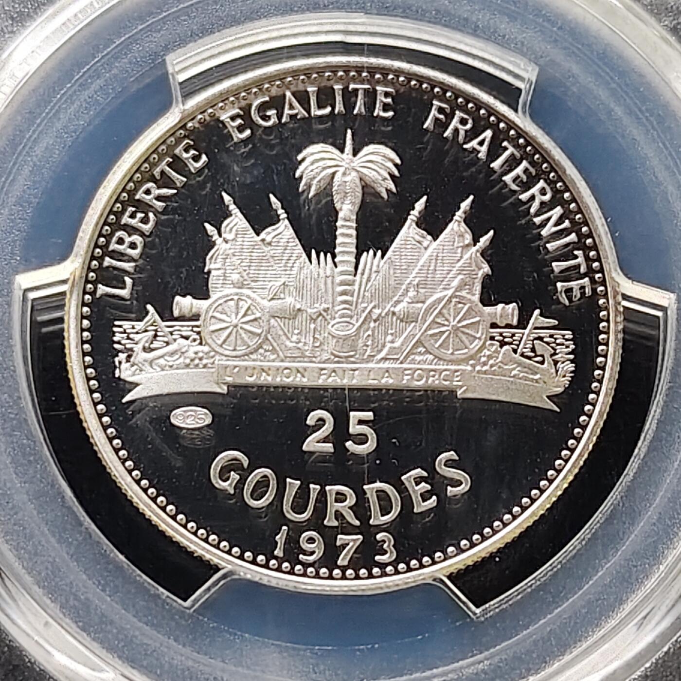 【全场包邮】纯粹捡漏拍489场（免费代拍第26场） 【收藏级·亚军分】海地1973年25盾德国世界杯精制银币-盒证全-PCGS PR68 DCAM