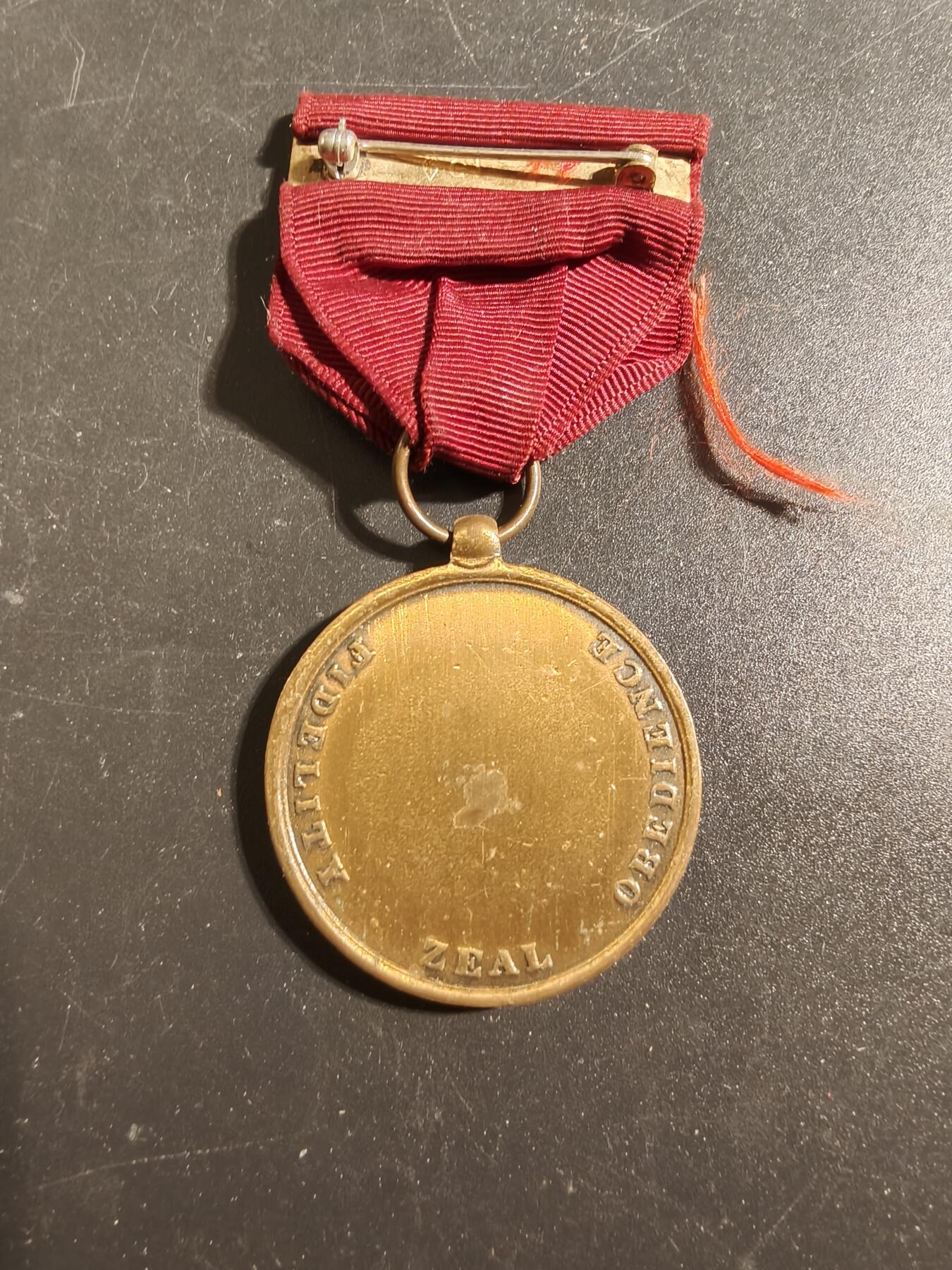 老王徽章第171期 美国海军品德优良奖章    三颗铜星勋饰