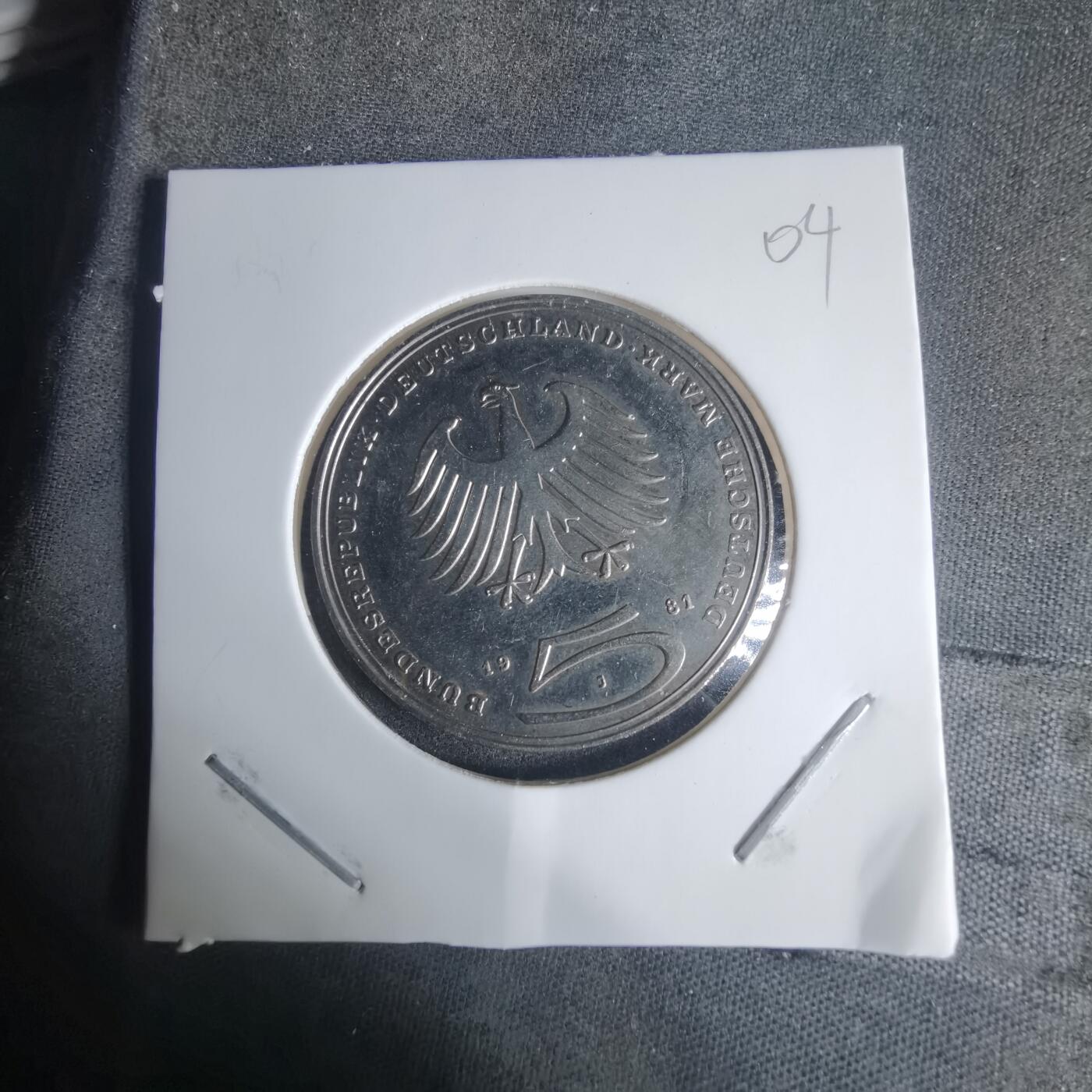 沼泽如烟--第940场 佛国1981年5马克纪念币