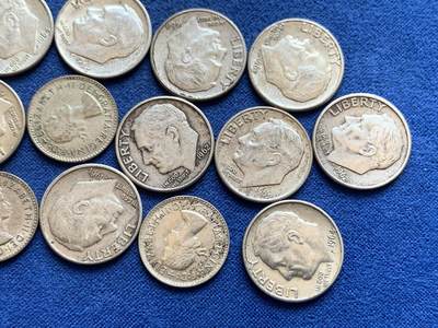 《竞宝斋》第449场 周日，周一，周二  3场连拍 （全场包邮，欢迎送拍） 16枚一组 美国1961-1964年罗斯福10分银币10枚（总重25克 900银）+ 澳大利亚1955-1964伊丽莎白女王二世3便士银币6枚（总重约8.45克 500银）