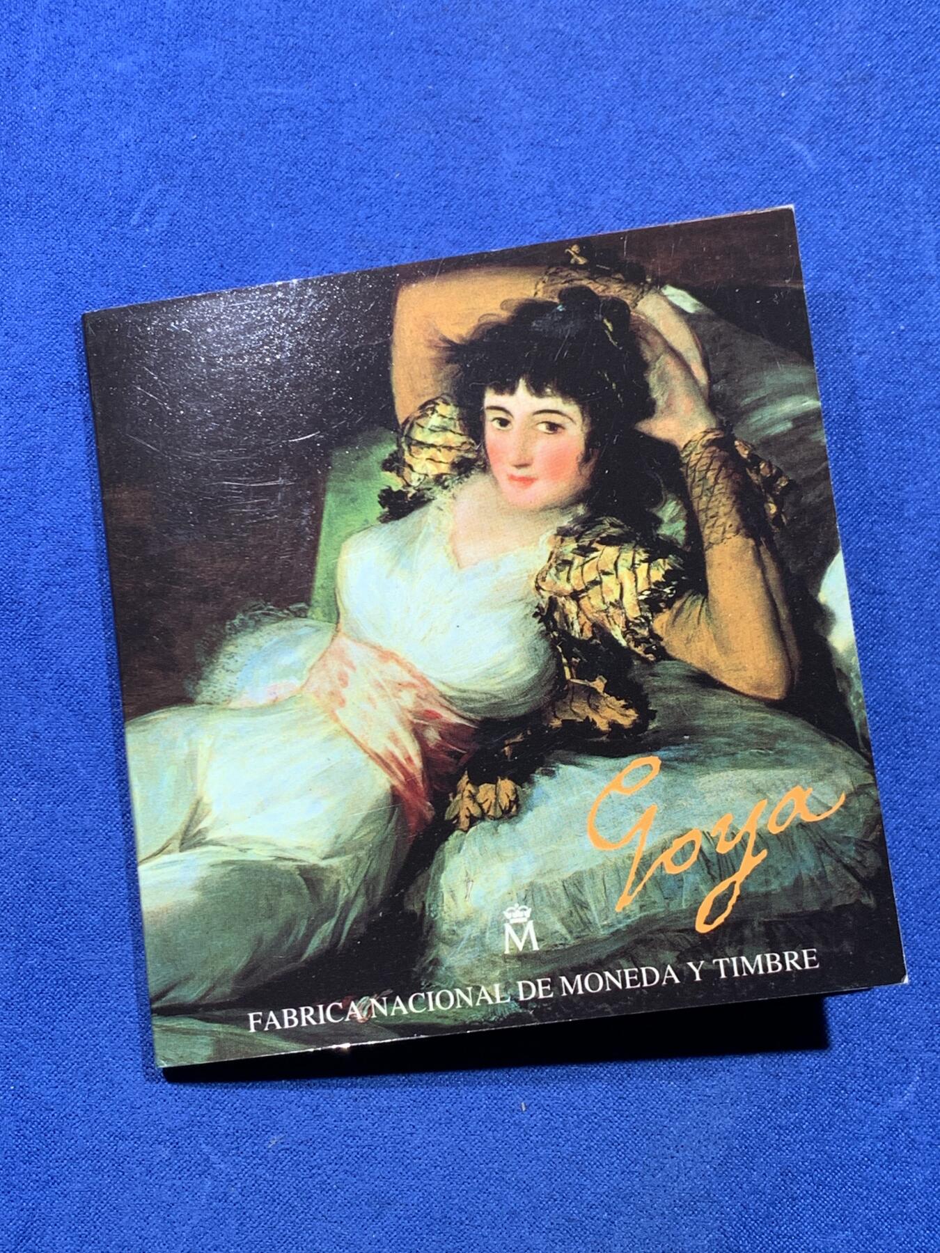 《竞宝斋》第449场 周日，周一，周二  3场连拍 （全场包邮，欢迎送拍） 西班牙 1996年 2000比塞塔 穿衣的玛哈 925银 18克 33mm 小纸卡册套币