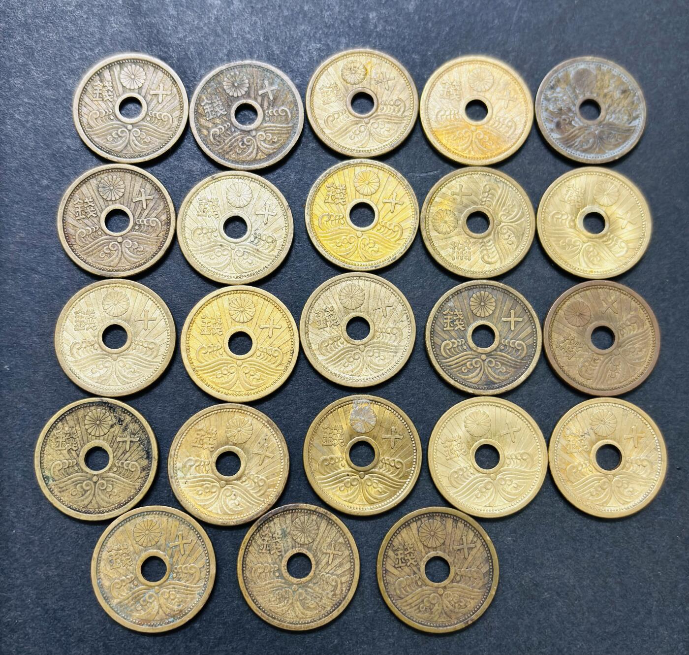 文馨钱币收藏第 286 场，圣诞节专场【 长期接收代拍品低至 0 佣金】