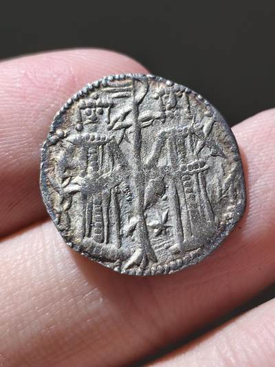 中世纪 - 保加利亚王国仿拜占庭式格罗申银币，同类打制中算为不错的品相，三双眼睛均清晰可见