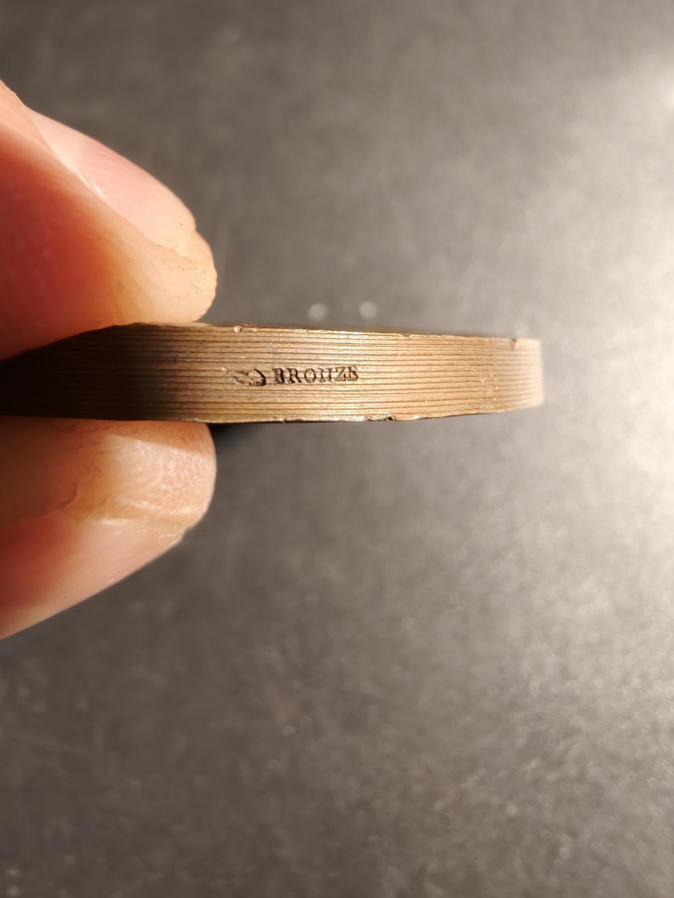 老王徽章第171期 法国战争部军事准备大铜章     直径50mm     重量67.9g      大师普鲁多姆作品