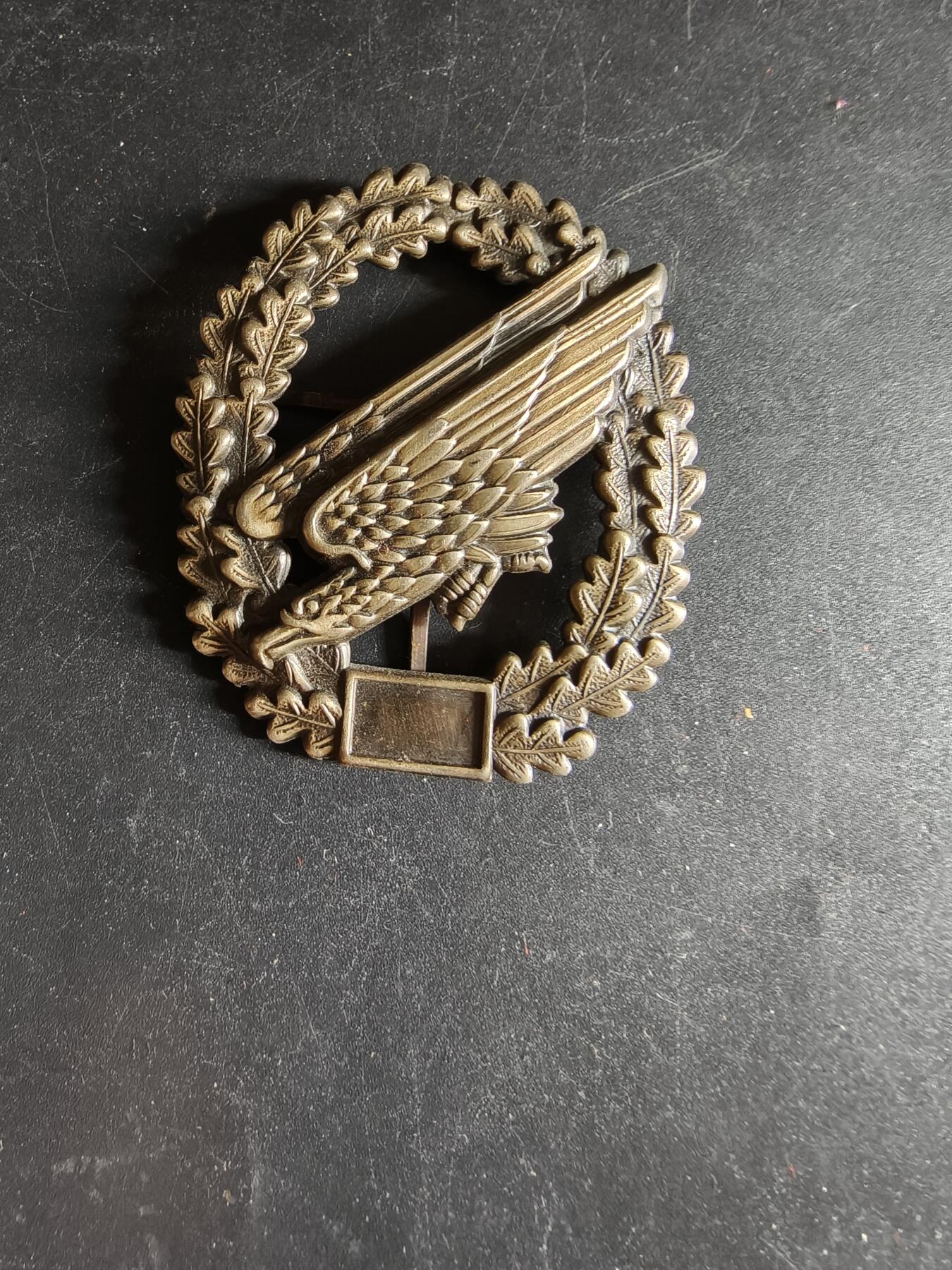 老王徽章第171期 德国联邦国防军空降兵贝雷帽徽