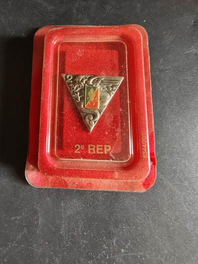 老王徽章第171期 - 法国外籍军团第2伞兵团证章    原盒