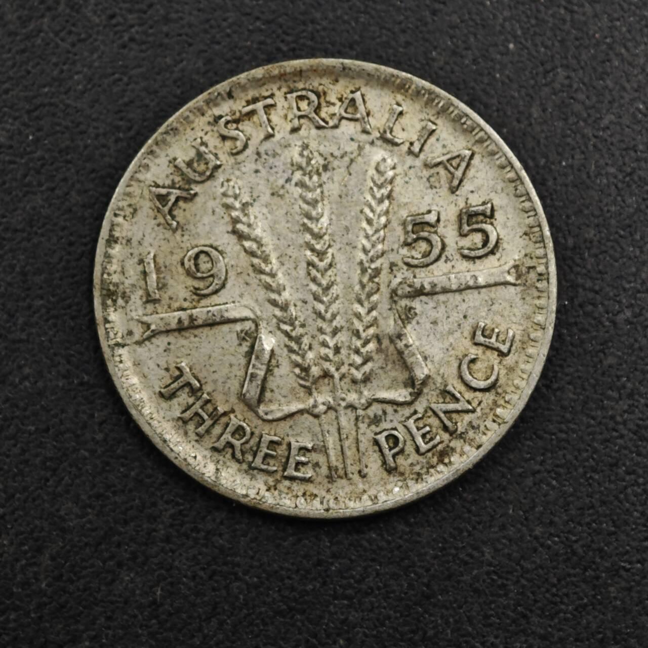 【淘币小摊】限时拍第八百三十五拍  散币批量币场  满百包邮可预留两周  周一统一发货  澳大利亚1955年伊丽莎白二世3便士银币