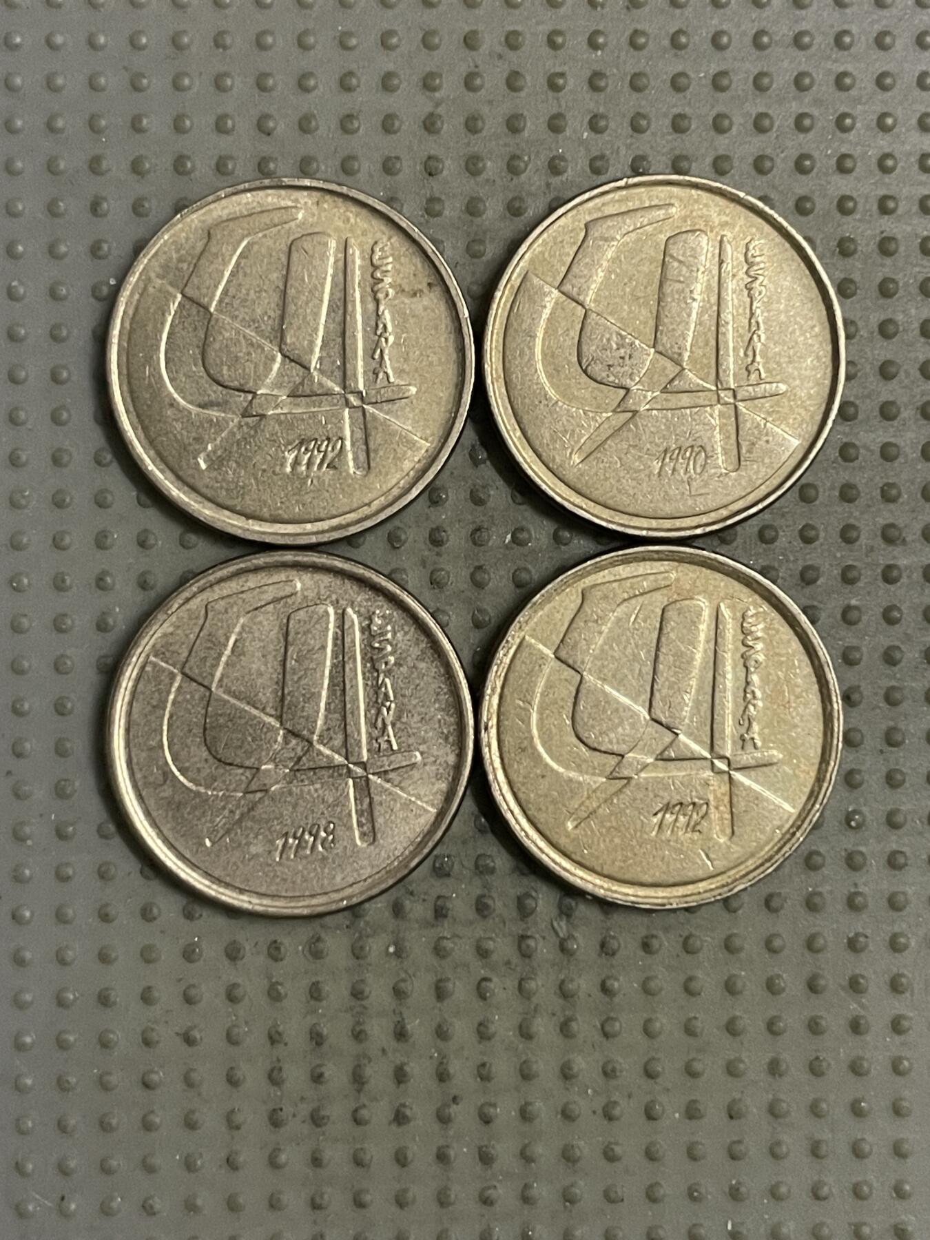 2025年第145场各国散币拍卖（总第145场） 西班牙5比赛塔4枚