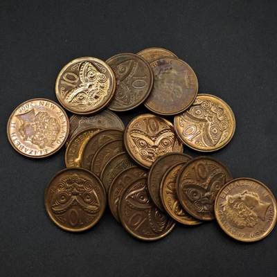 【淘币小摊】限时拍第八百三十五拍  散币批量币场  满百包邮可预留两周  周一统一发货  - 新西兰10分铜币20枚