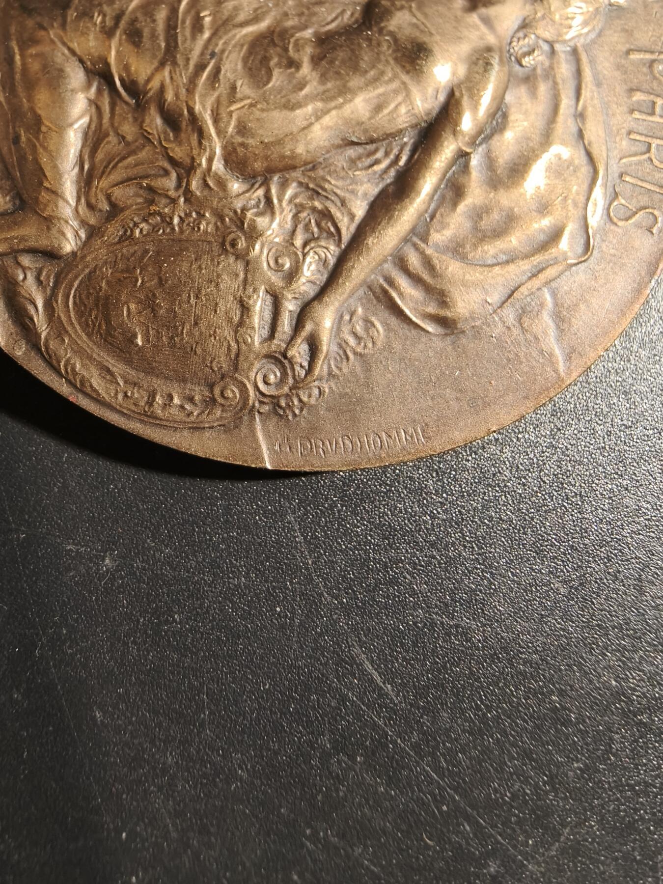 老王徽章第171期 法国塞纳省省长赠大铜章      原盒      大师普鲁多姆作品     直径50mm     重量56.6g