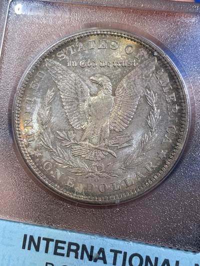 《竞宝斋》第449场 周日，周一，周二  3场连拍 （全场包邮，欢迎送拍） INS MS65 TONED 美国 1904年O厂摩根银币 美国1988年老牌评级公司，PCGS TRUE VIEW的鼻祖，盒子本身就是古董，摩根底板镜面，女神面银灰彩，背面金环彩，收藏级摩根。