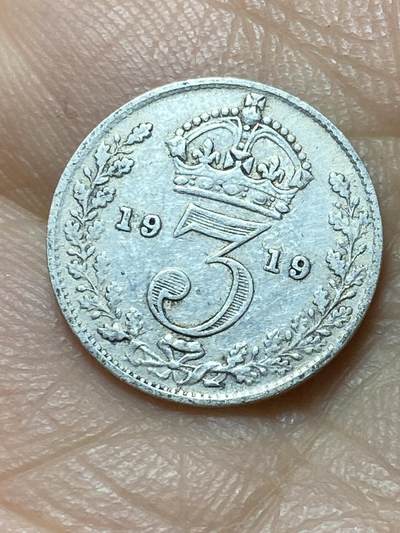 2025年第一百四十四场(总第一百七十场）品种丰富英国一线回流散币年末特拍场第一场(免佣金) - 英国🇬🇧1919年3便士银币(乔治五世第一版，925高银)