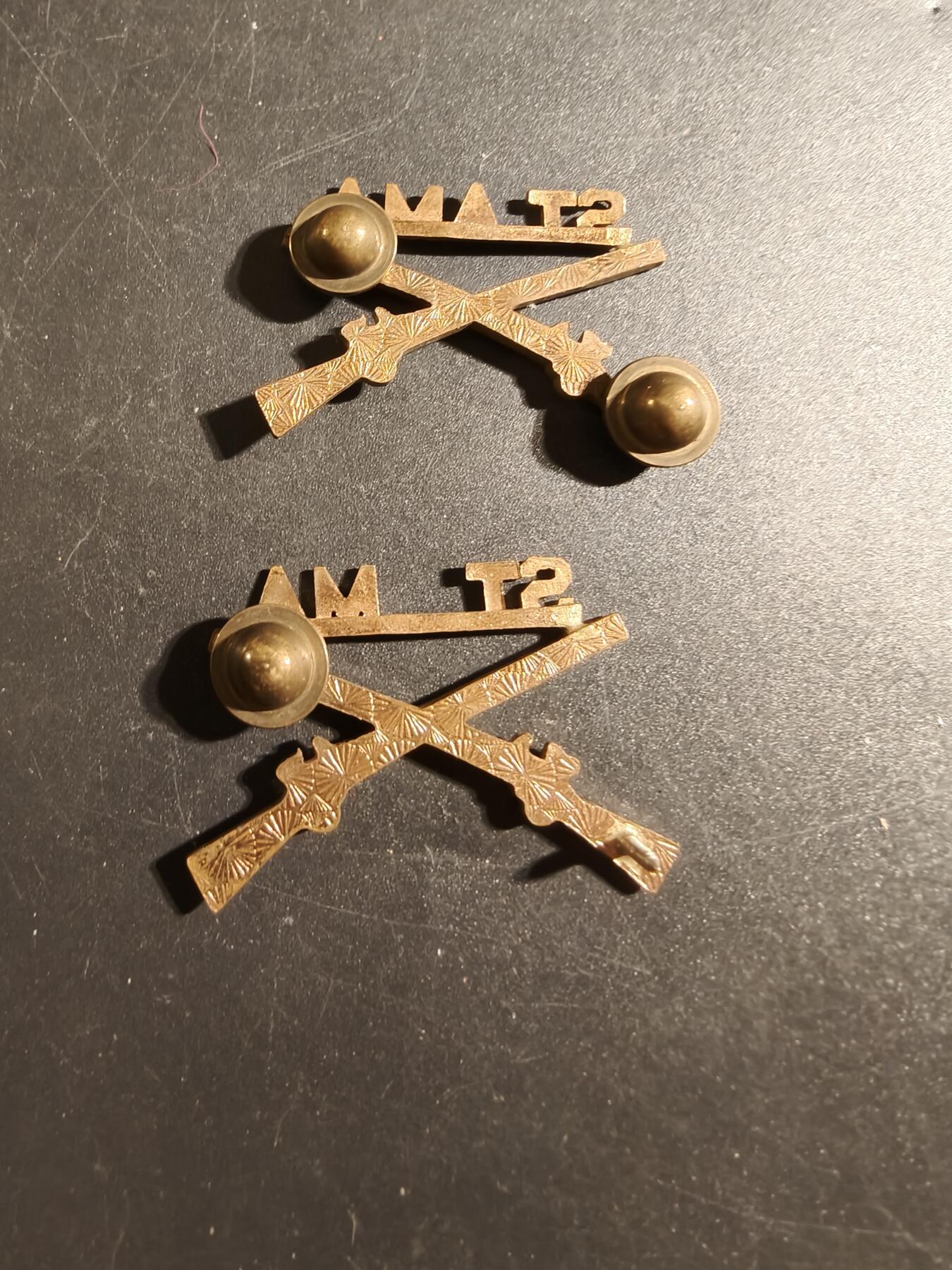 老王徽章第171期 美国二战时期州立农业与军事学院领章一组