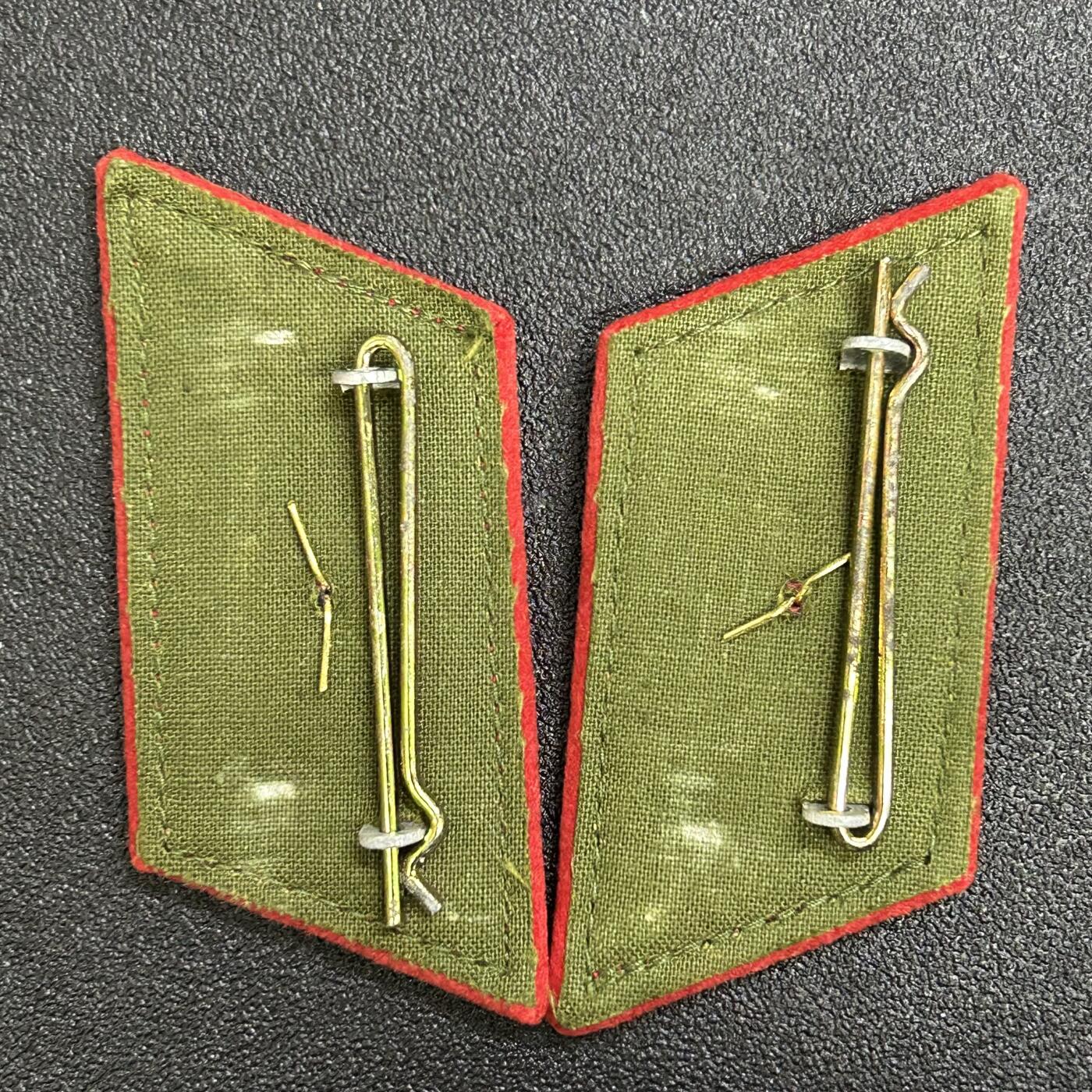 西秦中古拍卖第七十期 越南人民军技术兵领章