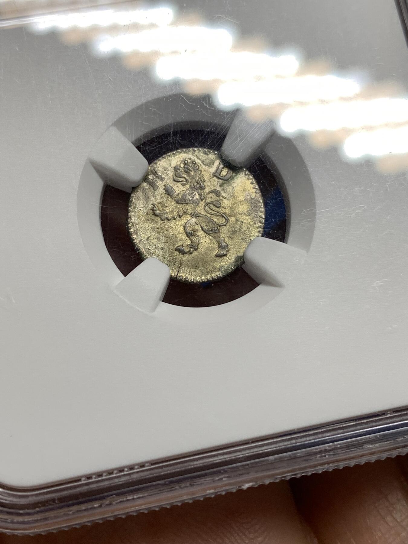 《竞宝斋》第449场 周日，周一，周二  3场连拍 （全场包邮，欢迎送拍） NGC MS63 德国 1805年 黑塞达姆斯特伯爵领1K银币，冠军分，非常稀有！60分的评估价都要140美元。