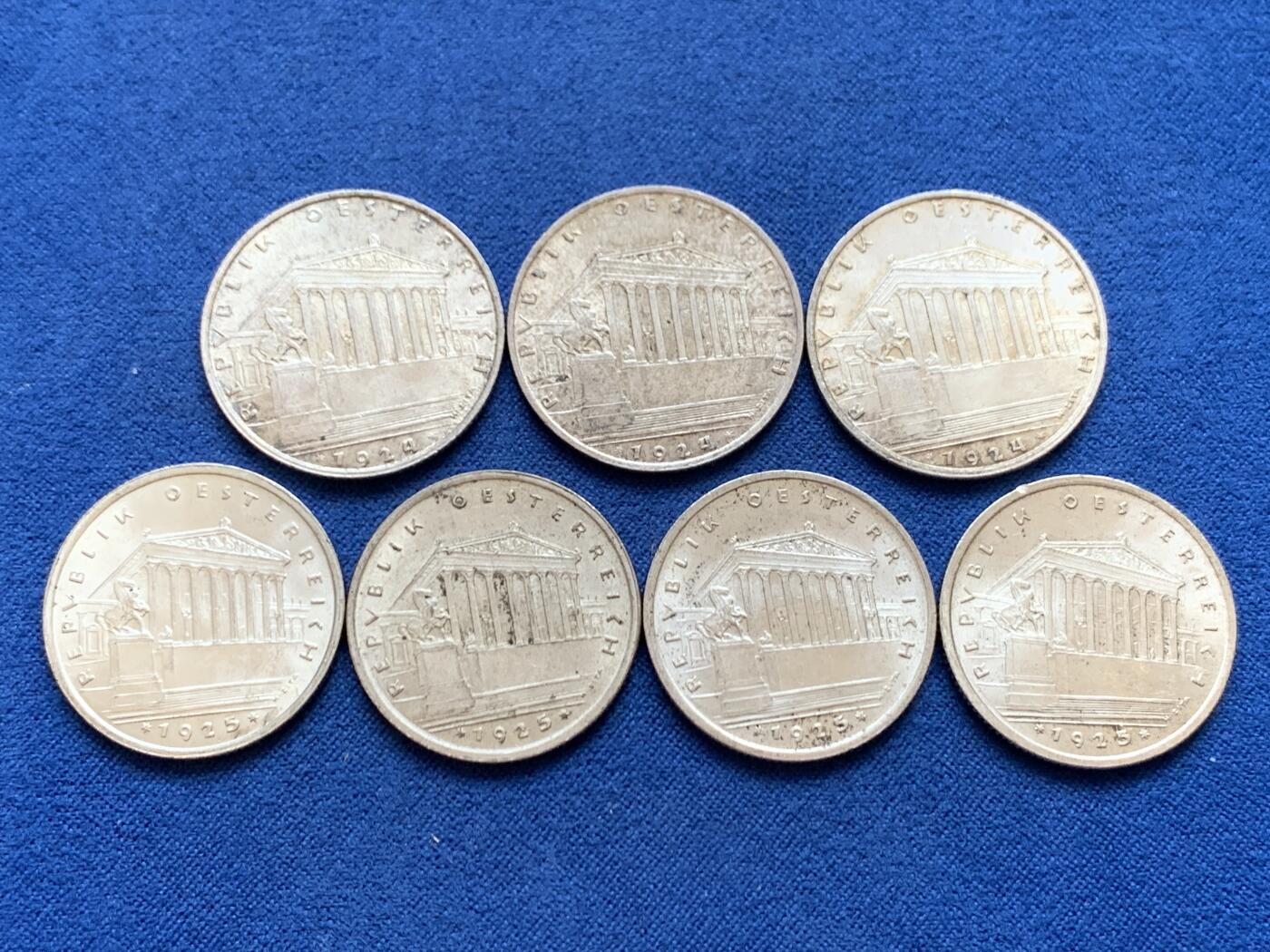 《竞宝斋》第449场 周日，周一，周二  3场连拍 （全场包邮，欢迎送拍） 七枚一组 奥地利1先令银币 1924年800银（三枚21克） + 1925年640银（四枚24克）