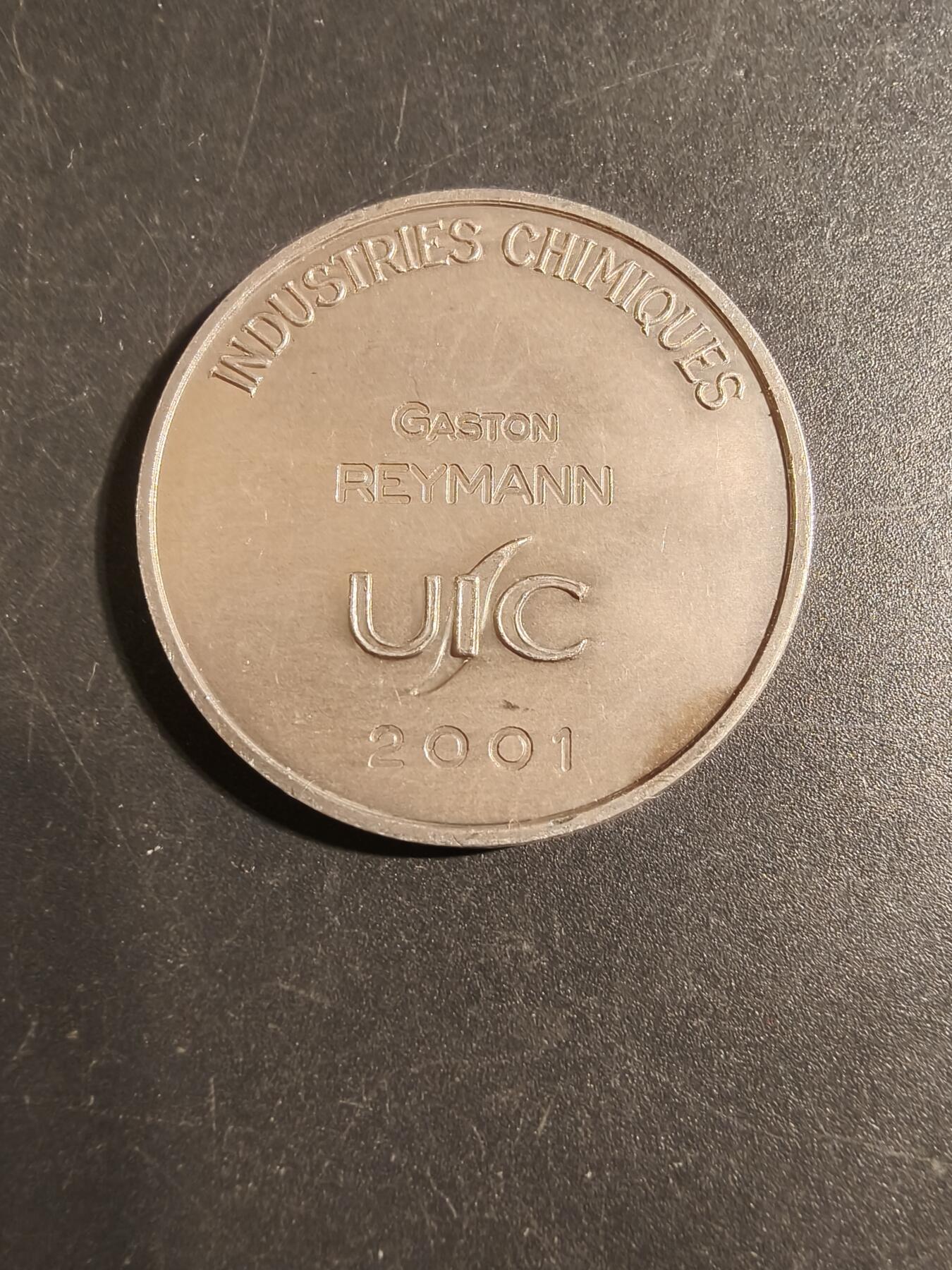 老王徽章第171期 法国化工联合会镀银大铜章     直径36mm    重量19.5g