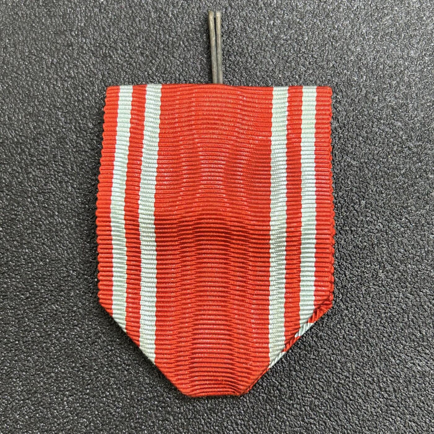 西秦中古拍卖第七十期 不忘历史 抗战收藏 抗战时期日本红十字奖章绶带