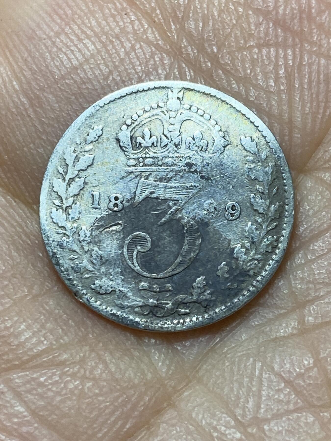 2025年第一百四十四场(总第一百七十场）品种丰富英国一线回流散币年末特拍场第一场(免佣金) 币不平–英国🇬🇧1899年3便士银币（维多利亚女王老年披纱，925高银）