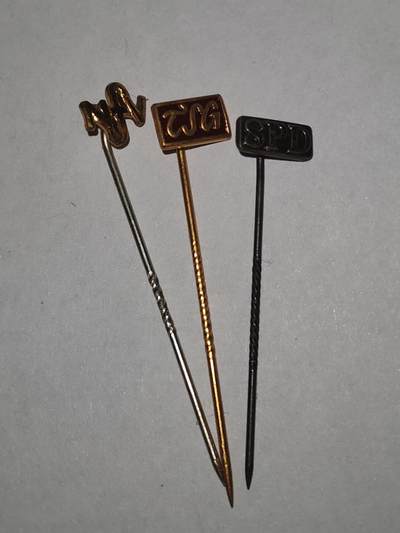 韵星假日拍卖第三十三期 -- Rimey Holidays Auction 33 - 插针一组