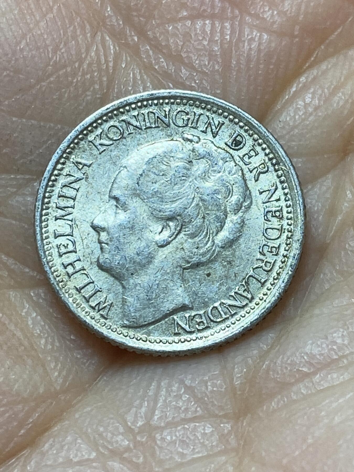 2025年第一百四十四场(总第一百七十场）品种丰富英国一线回流散币年末特拍场第一场(免佣金) 荷兰🇳🇱1941年10分银币(威廉明娜女王中年后期，Grapes–葡萄标，640银)