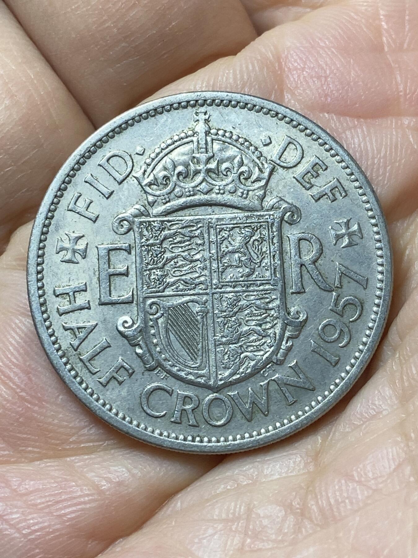 2025年第一百四十四场(总第一百七十场）品种丰富英国一线回流散币年末特拍场第一场(免佣金)