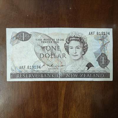 新西兰80年代版1圆纸币大洋洲流通品原图片 - 新西兰80年代版1圆纸币大洋洲流通品原图片