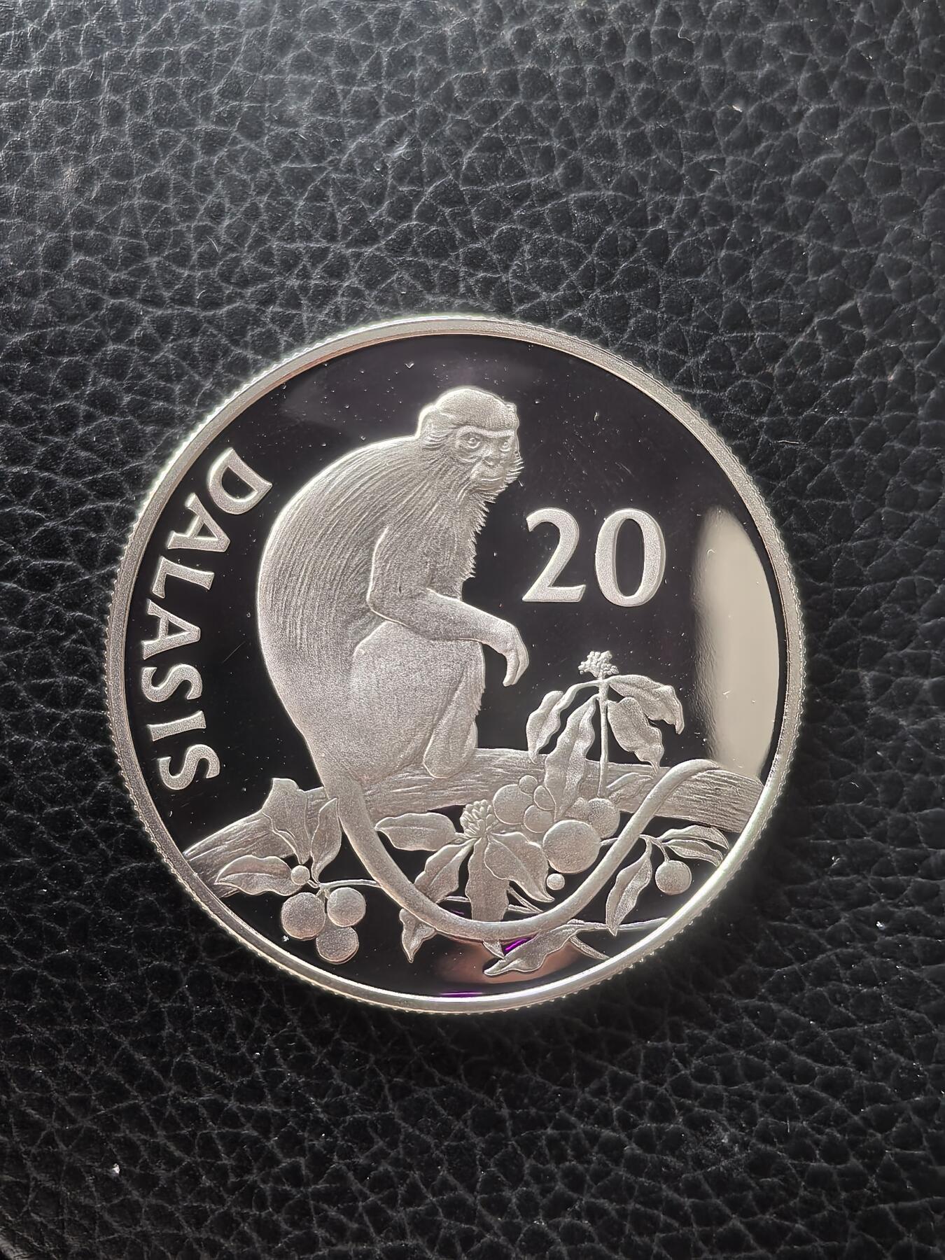 道一币馆币章第一百六十一场 冈比亚1989年世界野生动物基金会20达拉西精制银币 28.28g 925S 25000