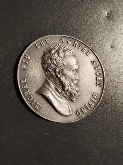 老王徽章第171期 - 意大利米开朗基罗诞辰400周年纪念章     直径49mm    重量28.7g