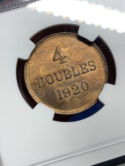 《竞宝斋》第449场 周日，周一，周二  3场连拍 （全场包邮，欢迎送拍） NGC MS64RB 根西岛1920H四道布铜币 优秀的状态