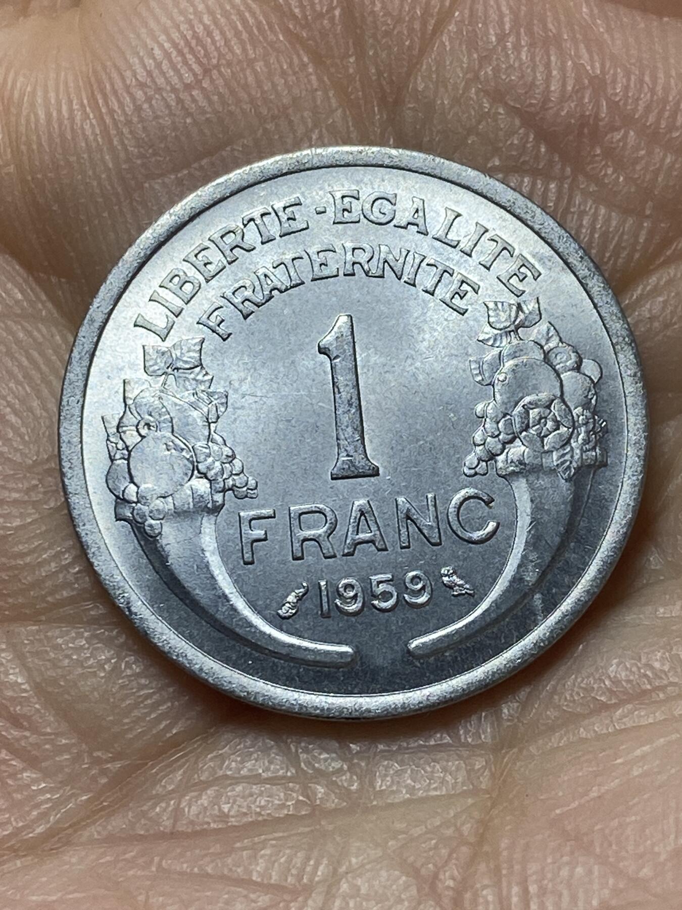 2025年第一百四十四场(总第一百七十场）品种丰富英国一线回流散币年末特拍场第一场(免佣金)