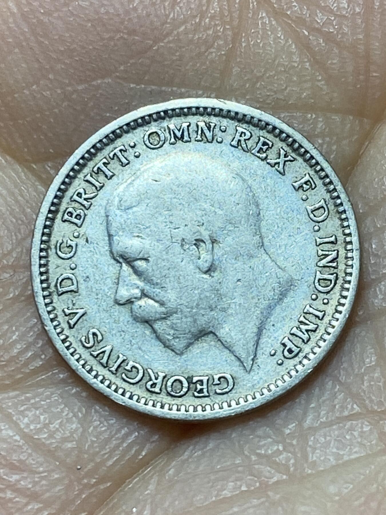 2025年第一百四十四场(总第一百七十场）品种丰富英国一线回流散币年末特拍场第一场(免佣金) 英国🇬🇧1932年3便士银币(乔治五世第四版，500银)