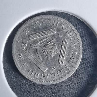 沼泽如烟--第940场 - 南非1941年3便士银