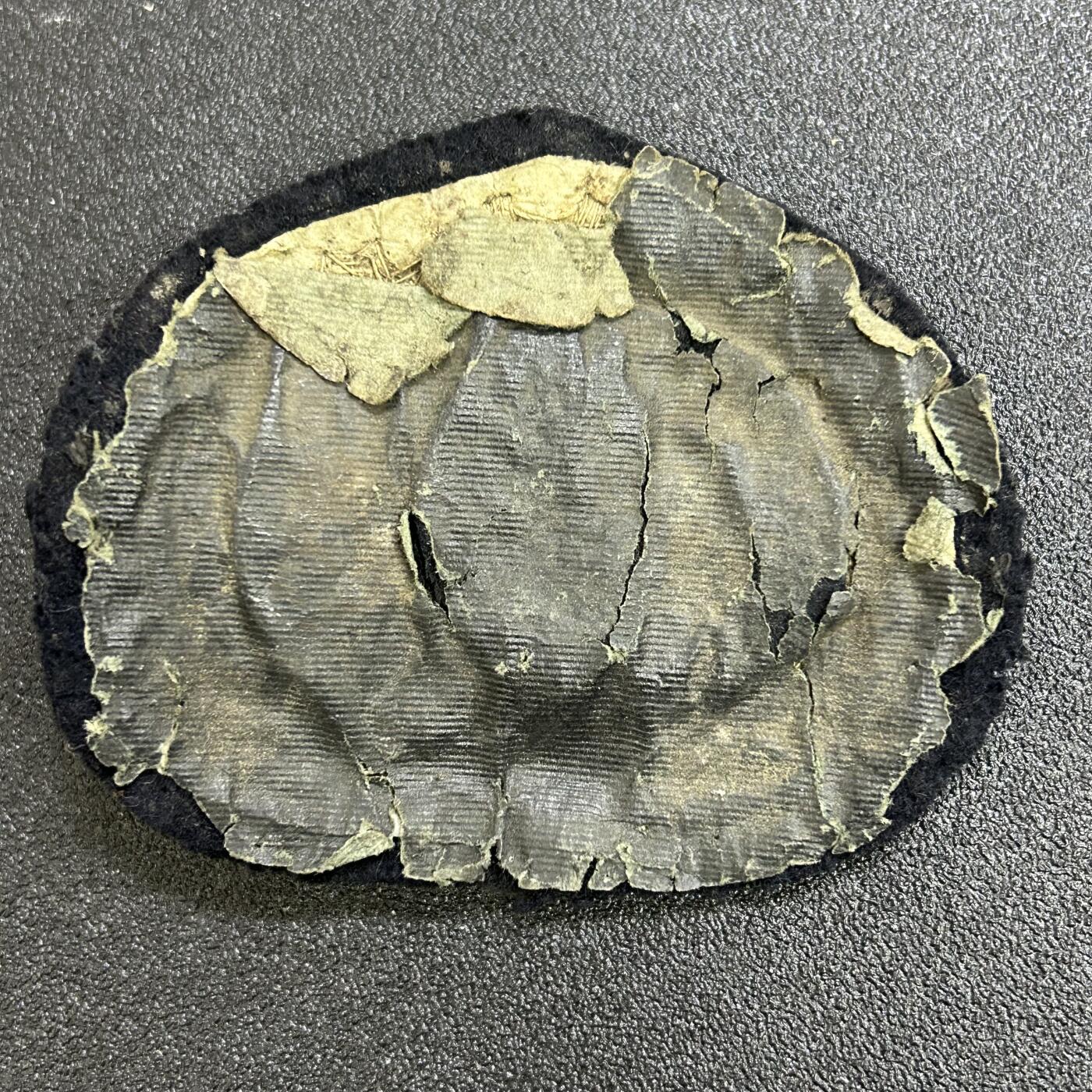 西秦中古拍卖第七十期 不忘历史 抗战收藏 日本警察大帽徽