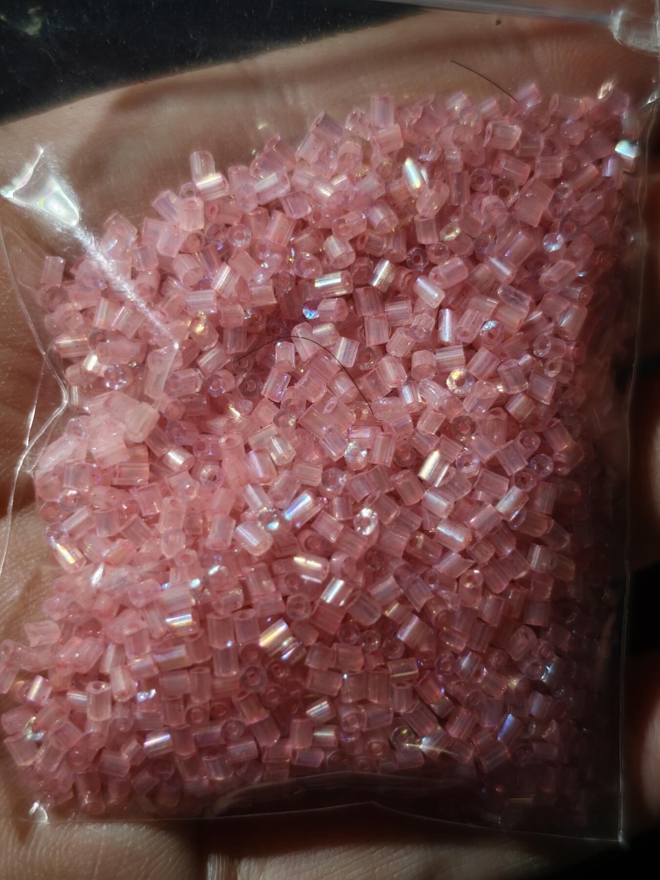 97期回流戒指饰品杂件纪念章丝路钱币专场 中亚回流珠子