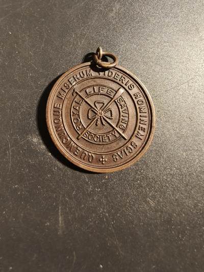 老王徽章第171期 - 英国拯救生命协会奖章     1942年实发