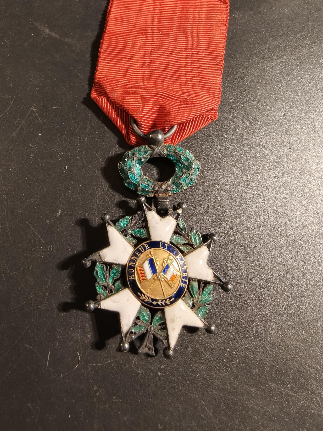 老王徽章第171期 法国骑士级荣誉军团勋章    银质珐琅    三共时期