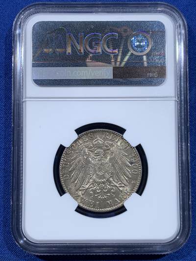 《竞宝斋》第449场 周日，周一，周二  3场连拍 （全场包邮，欢迎送拍） NGC MS63 德国 1900年 汉堡双狮长翅2马克银币