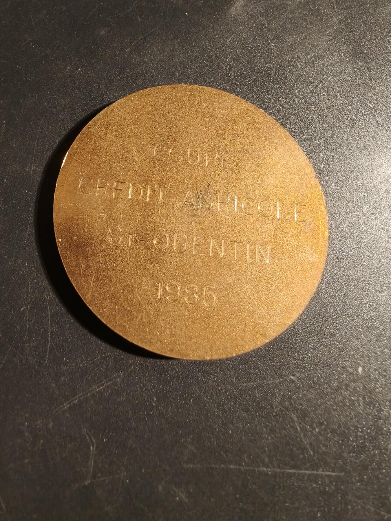 老王徽章第171期 法国高尔夫球运动大铜章     直径50mm     重量61.5g