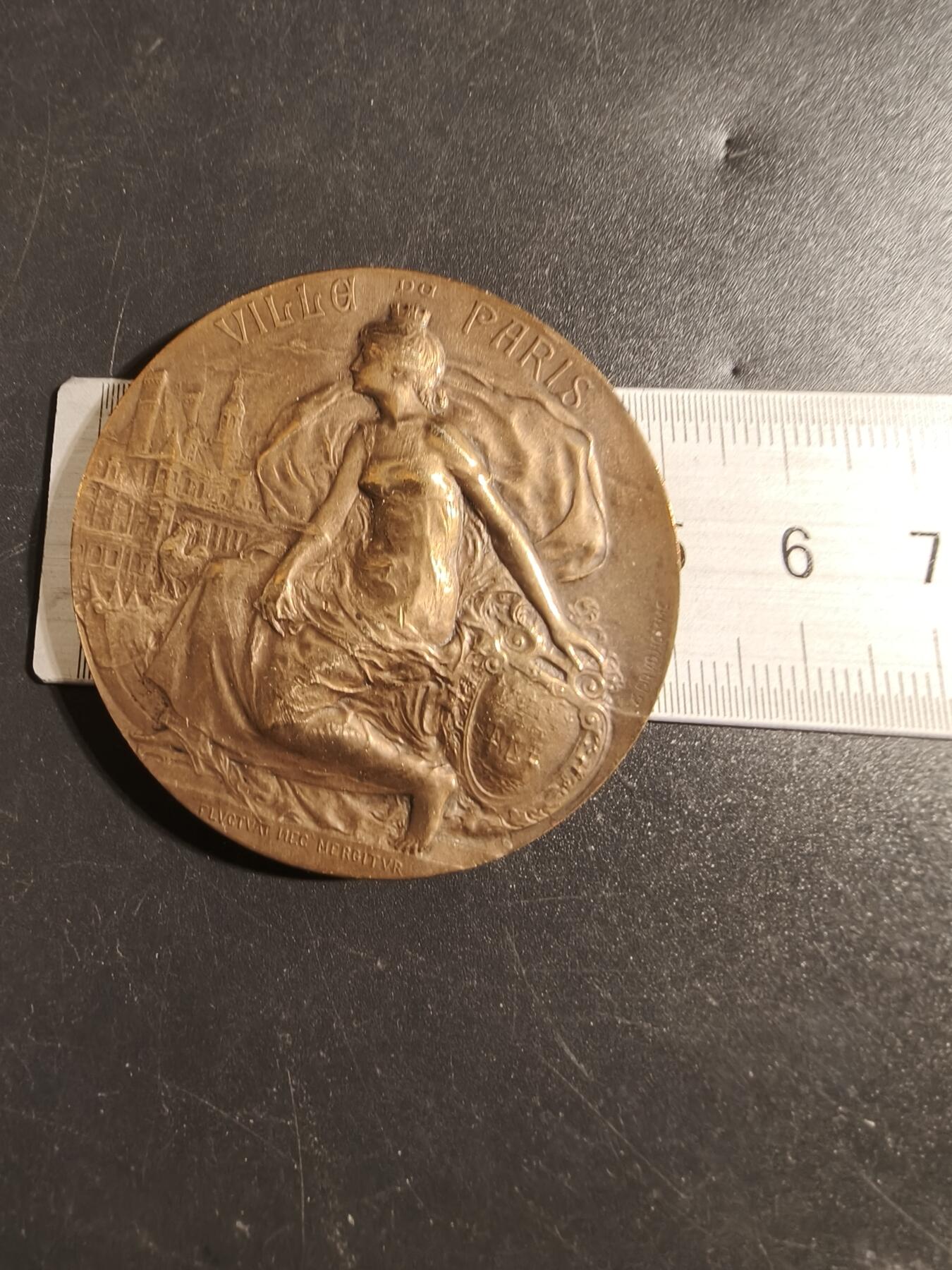 老王徽章第171期 法国塞纳省省长赠大铜章      原盒      大师普鲁多姆作品     直径50mm     重量56.6g