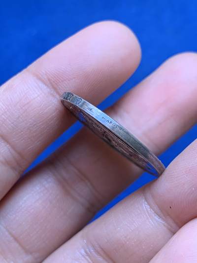 《竞宝斋》第449场 周日，周一，周二  3场连拍 （全场包邮，欢迎送拍） 婚礼银章 9.9克 27.2mm 1873 蜜蜂银标 边铭刻字