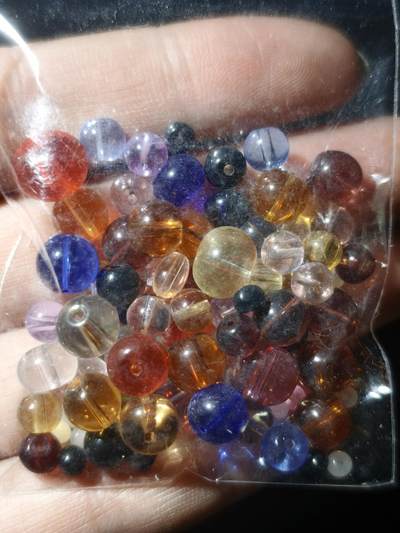 97期回流戒指饰品杂件纪念章丝路钱币专场 - 中亚回流珠子