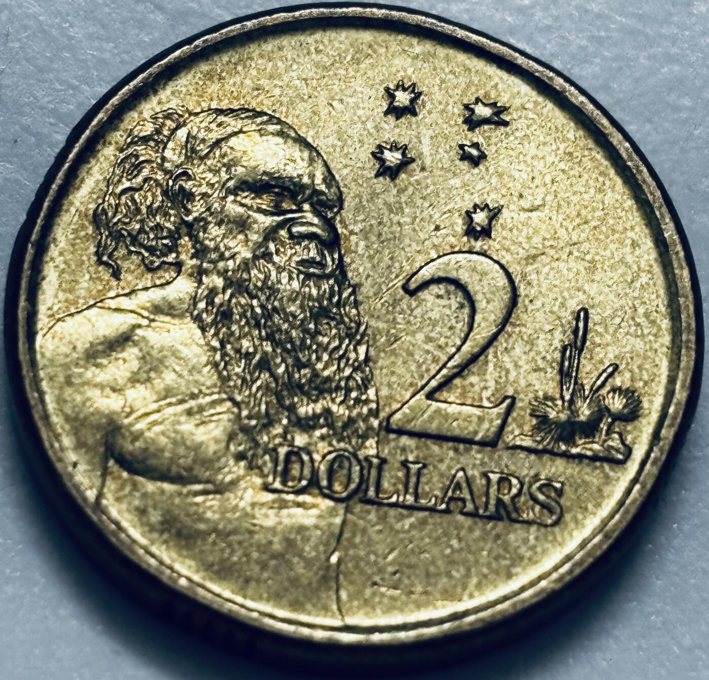 文馨钱币收藏第 286 场，圣诞节专场【 长期接收代拍品低至 0 佣金】 好品 2005 年澳大利亚土著人 2 元纪念币