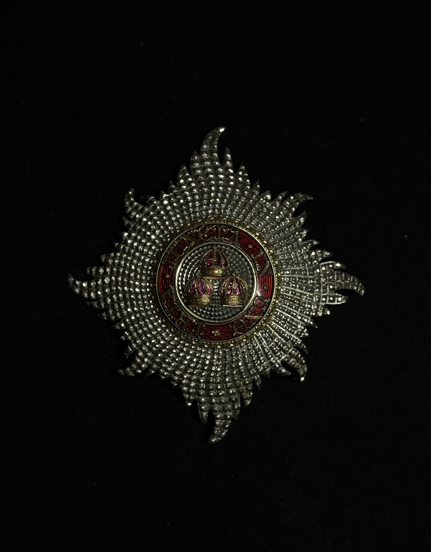 欢庆元旦！戎马世界章牌大赏第109期元旦大拍 英国最尊贵巴斯勋章，骑士大十字级