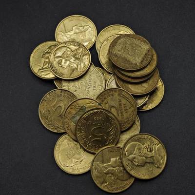 【淘币小摊】限时拍第八百三十五拍  散币批量币场  满百包邮可预留两周  周一统一发货  - 法国5分铜币23枚