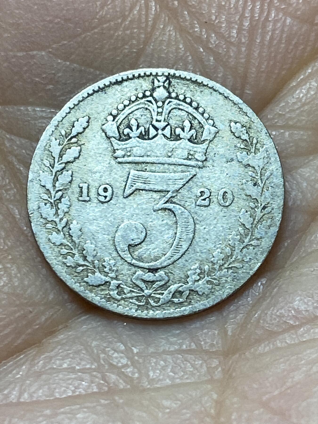 2025年第一百四十四场(总第一百七十场）品种丰富英国一线回流散币年末特拍场第一场(免佣金) 英国🇬🇧1920年3便士银币(乔治五世第二版首发年，500银)
