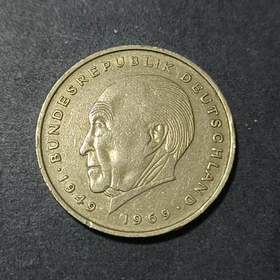 【游宝包邮场】蛇年第101期 世界各国纪念币 - 德国-2马克 1970年 首任总理康拉德·阿登纳(Konrad Adenauer)