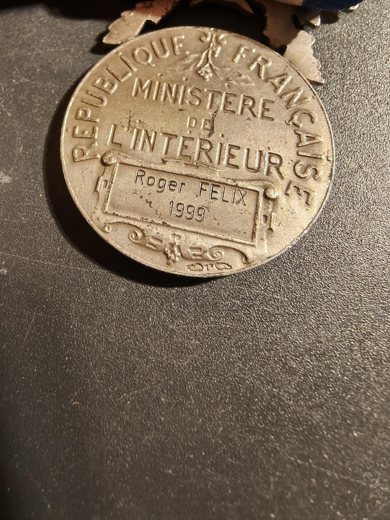 老王徽章第171期