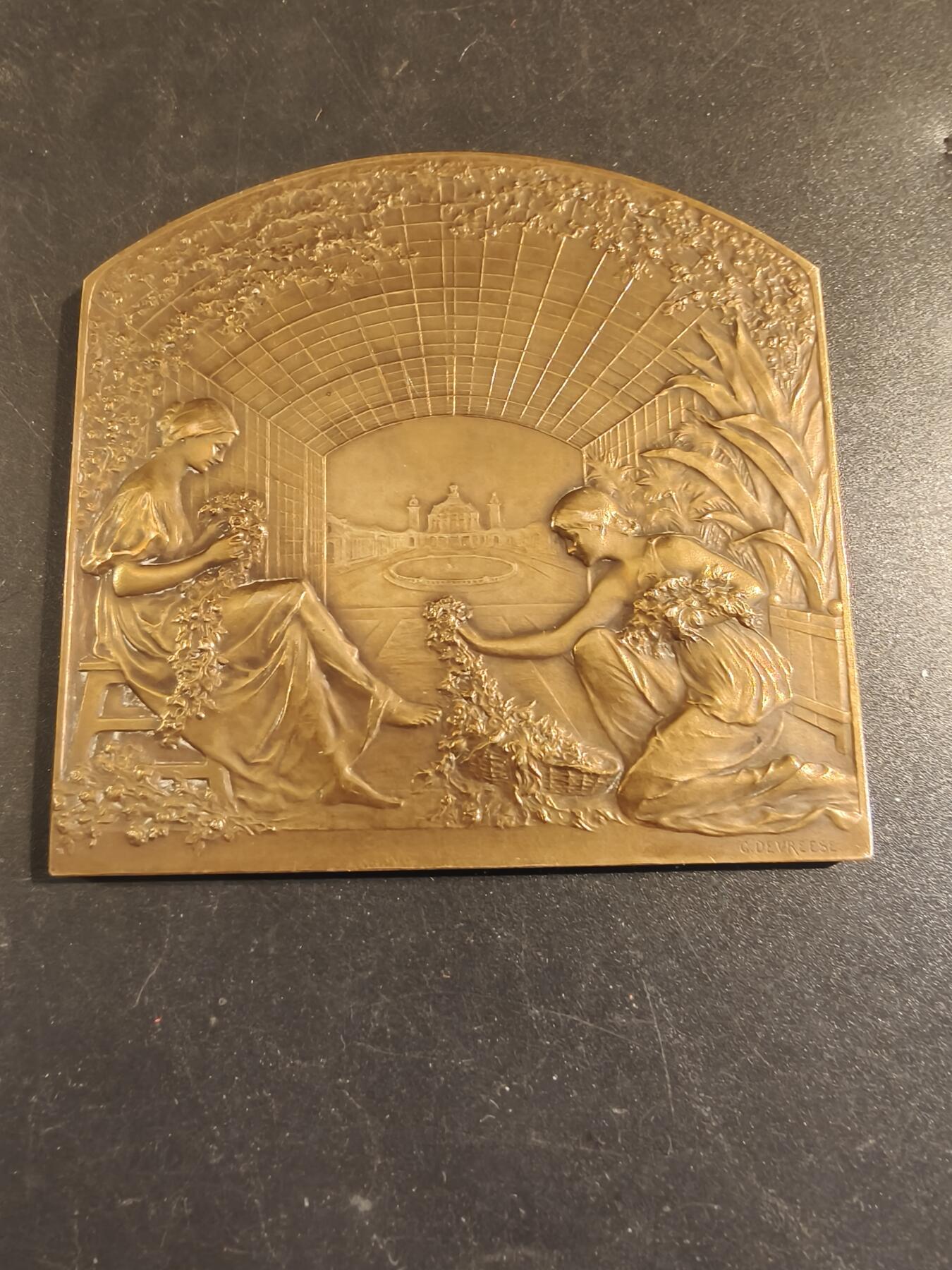 老王徽章第171期 比利时1913年根特世博会方形大铜章     尺寸70×66mm     重量111.5g